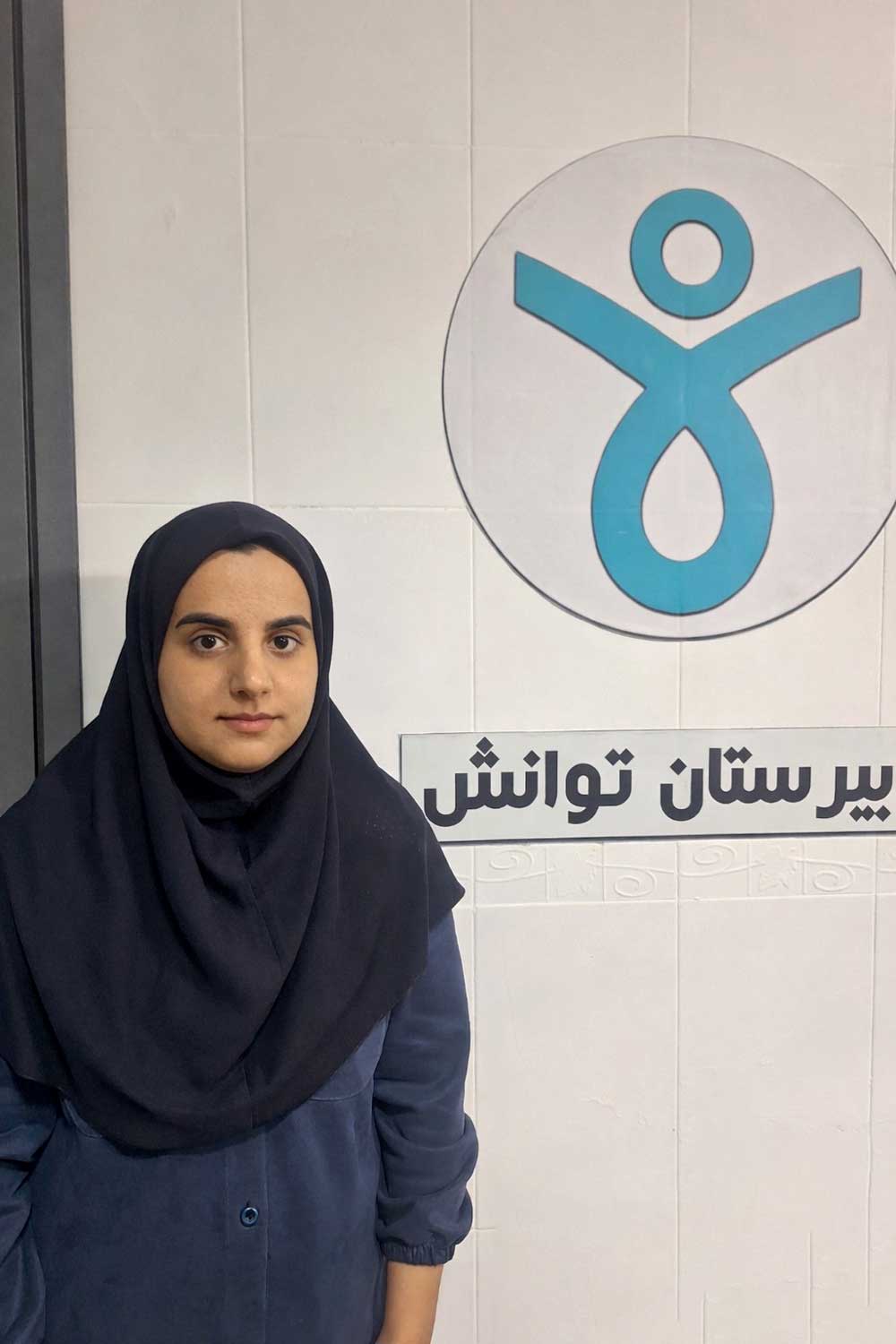 سرکار خانم ساره کارور 